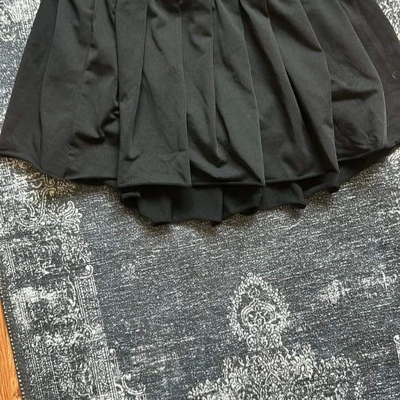FREE IN BUNDLE! Black Tennis Skirt - Picture 3 of 4